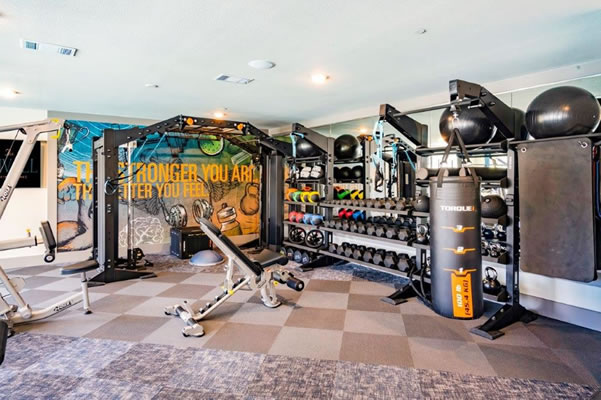 DSC03405-Weight-Room.